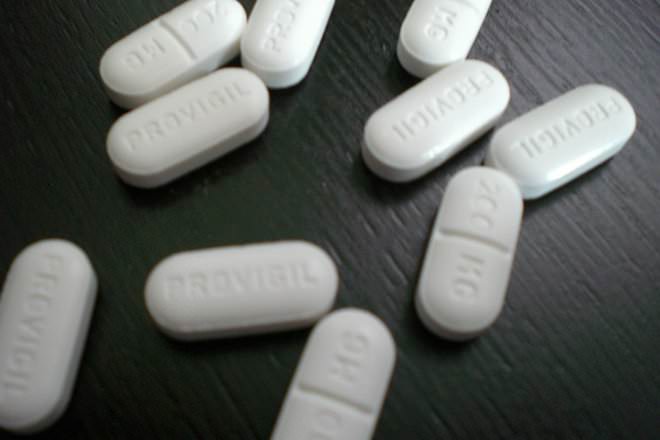 Modafinil for Sleep Deprivation: Staying Alert and Productive When Sleep is Scarce Modafinil